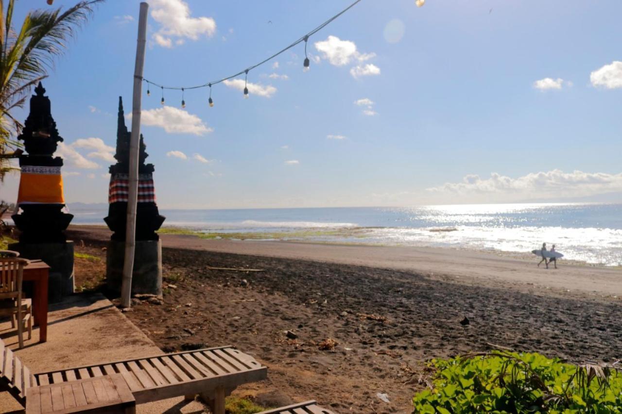 Keramas Surf Camp Hotel Exterior foto